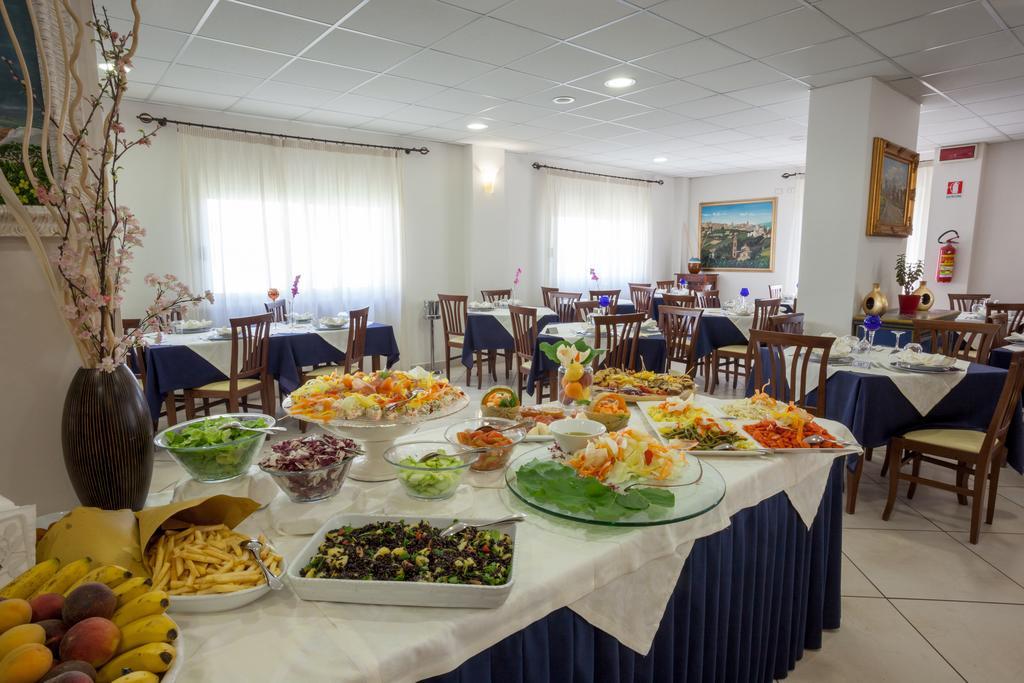 Hotel Caggiari Senigallia Eksteriør billede