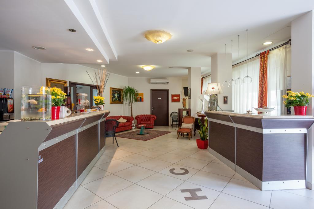 Hotel Caggiari Senigallia Eksteriør billede
