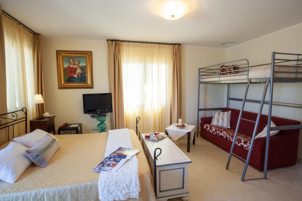 Hotel Caggiari Senigallia Eksteriør billede