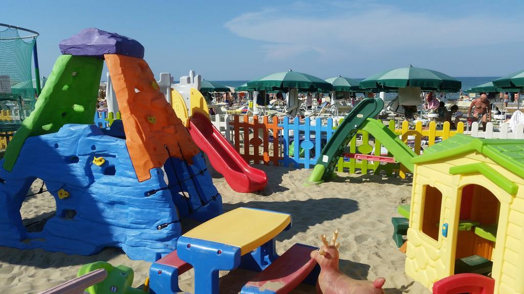 Hotel Caggiari Senigallia Eksteriør billede
