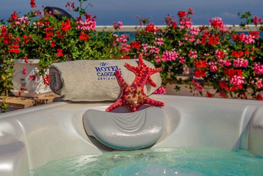 Hotel Caggiari Senigallia Eksteriør billede